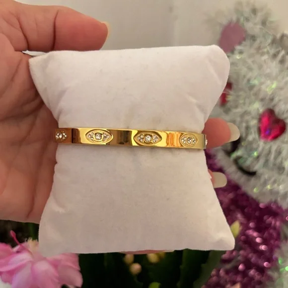 Gold Bracelet with Diamond Accents - Picture 3 of 6